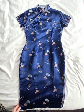 Authentic Vintage Blue Floral Silk Cheongsam Qipao Chinese Dress